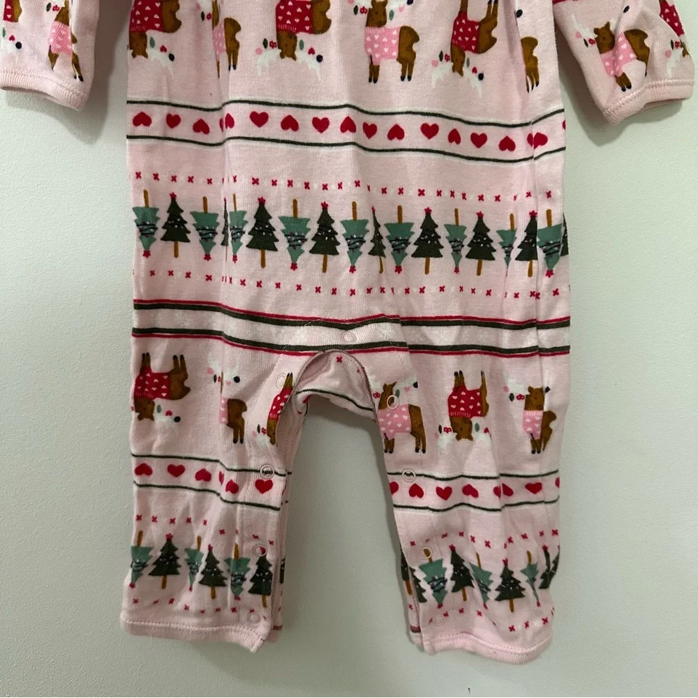 Old Navy Christmas Long Sleeve Uni-sex One Piece Outfit 6-12 Month bundle‎ of 2